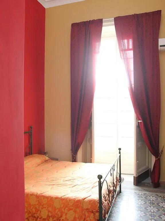 Etnea 55 Bed and Breakfast Catania 3*,  Italien